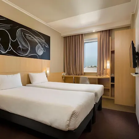 Ibis Railway Station Hotel Kiev