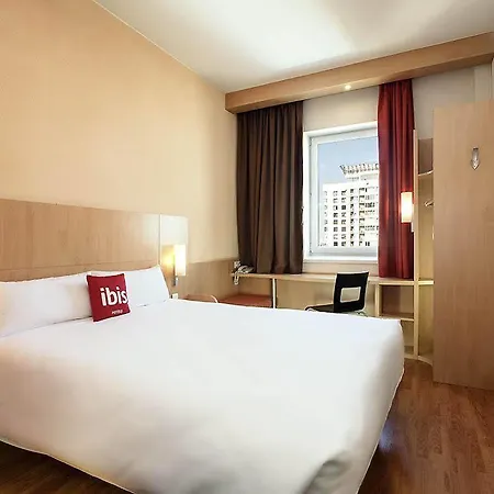 Ibis Railway Station Hotel Kiev