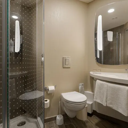 Ibis Railway Station 3* Kiev